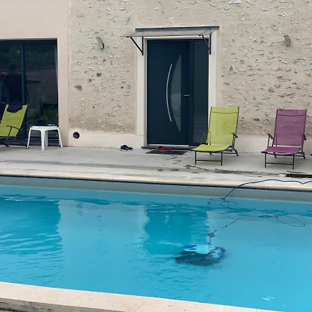 ル・ヴァル・サン・ジェルマン Charme Moderne Bed & Breakfast エクステリア 写真