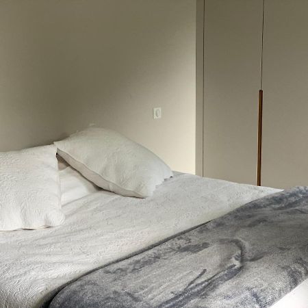 ル・ヴァル・サン・ジェルマン Charme Moderne Bed & Breakfast エクステリア 写真
