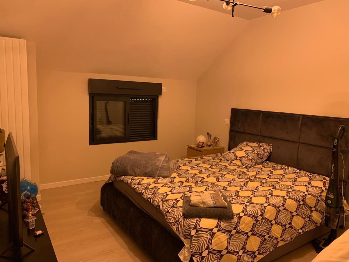 ル・ヴァル・サン・ジェルマン Charme Moderne Bed & Breakfast エクステリア 写真